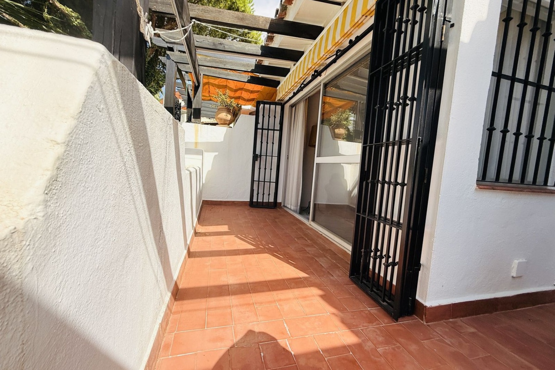 Resale - apartment - Marbella - Sierra Blanca