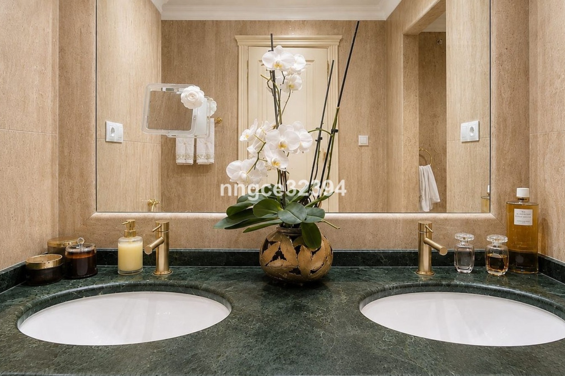 Resale - apartment - Marbella - Sierra Blanca