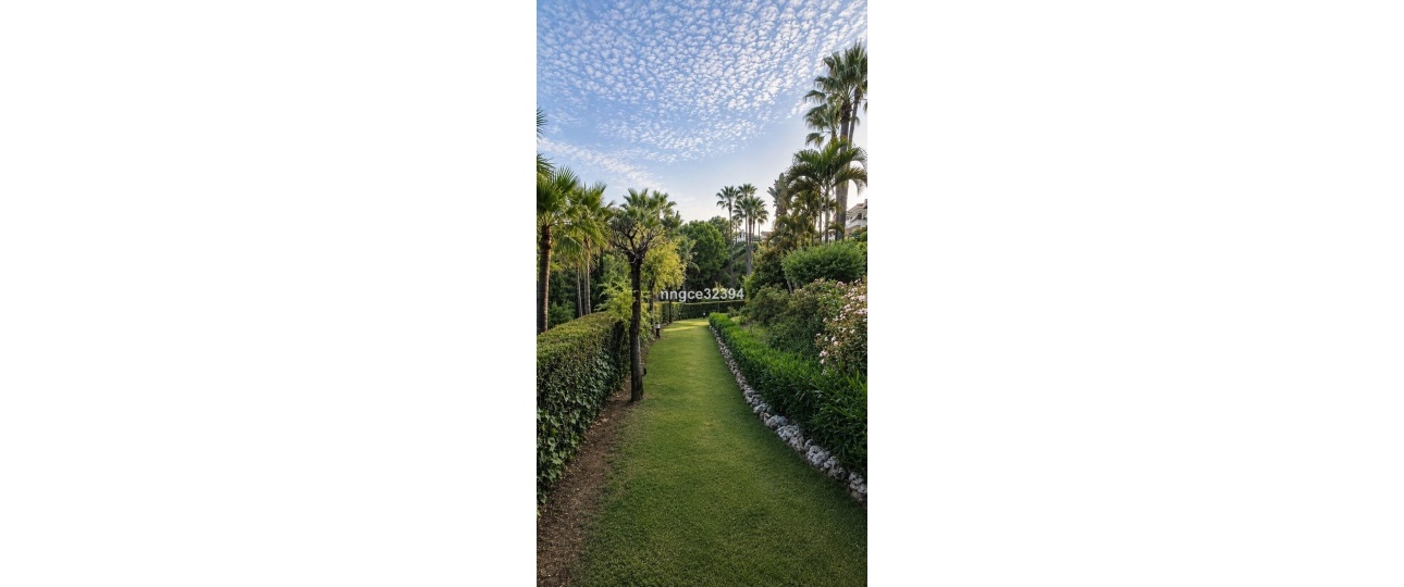 Resale - apartment - Marbella - Sierra Blanca