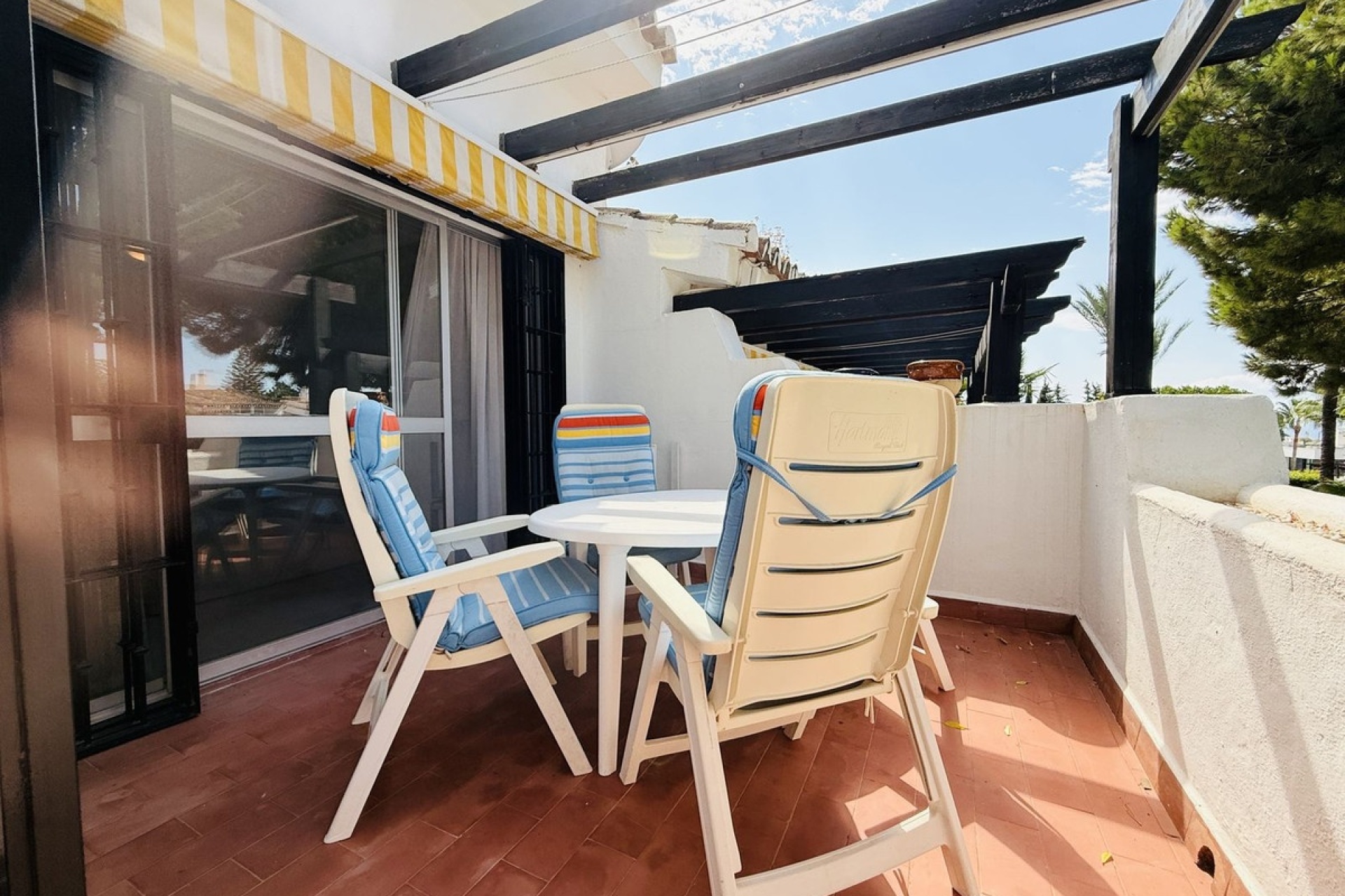 Resale - apartment - Marbella - Sierra Blanca