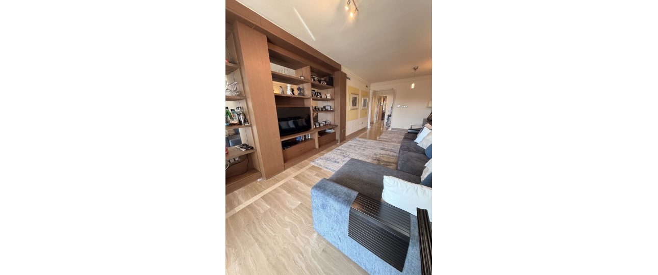 Resale - apartment - Marbella - Sierra Blanca