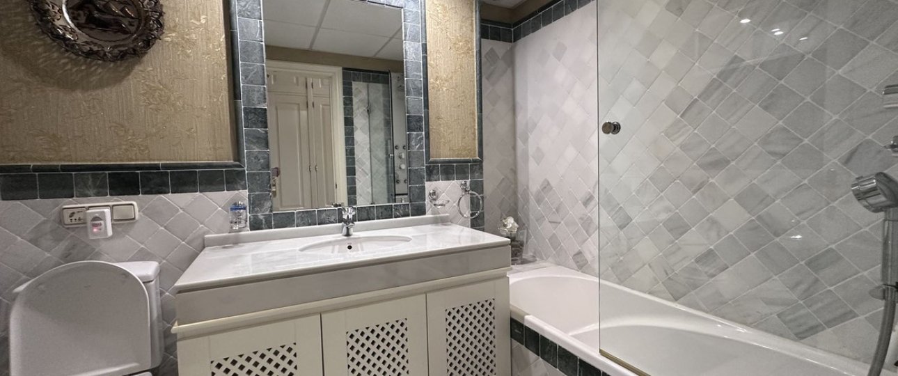 Resale - apartment - Marbella - The Golden Mile