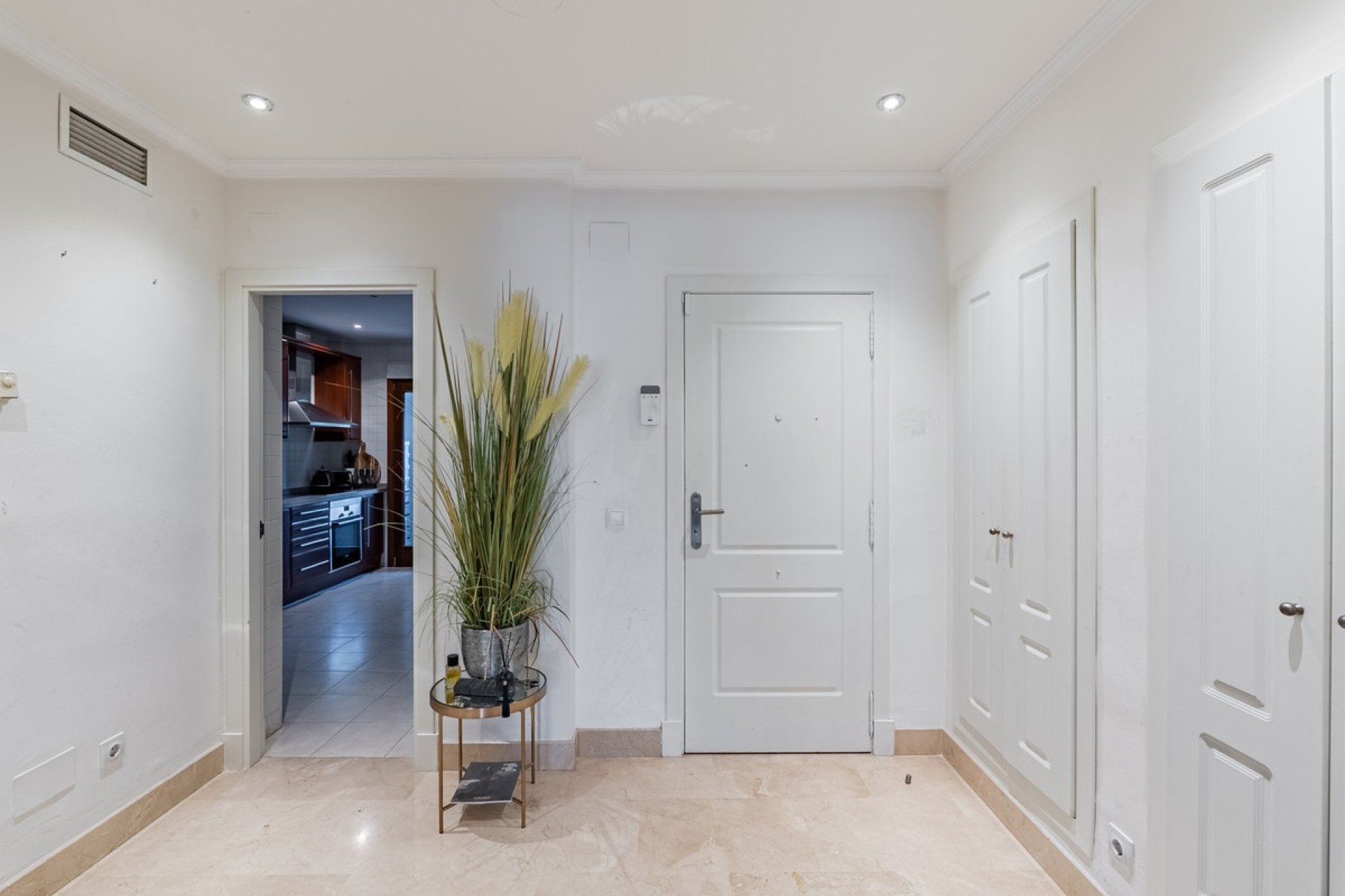 Resale - apartment - Marbella - The Golden Mile