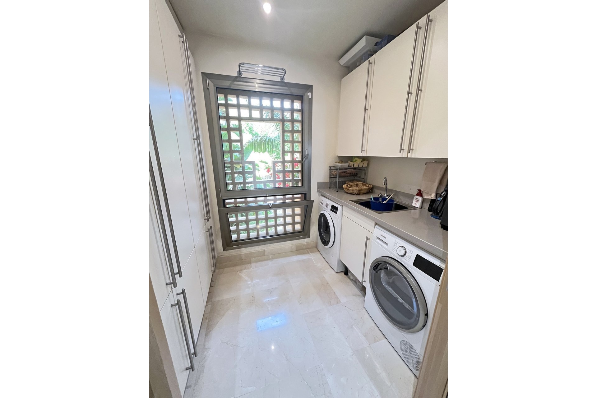 Resale - apartment - Marbella - The Golden Mile