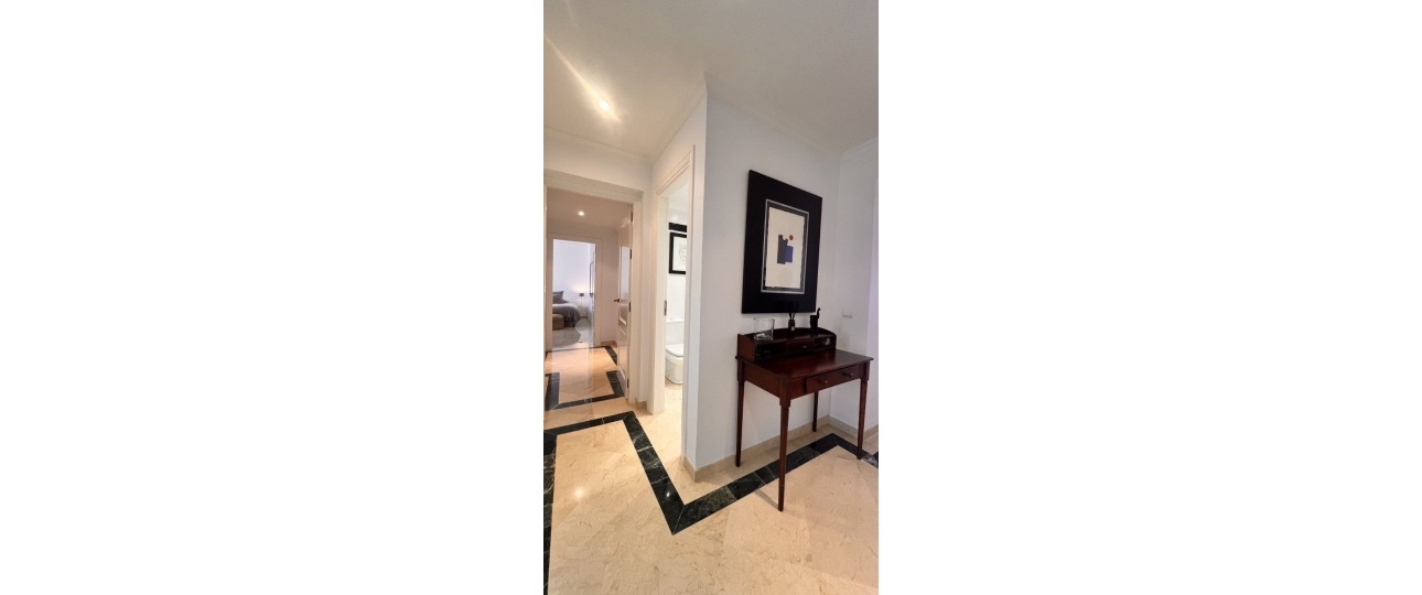Resale - apartment - Marbella - The Golden Mile
