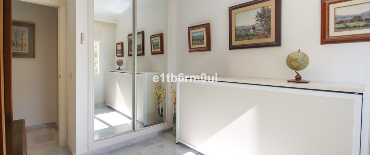 Resale - apartment - Marbella - The Golden Mile
