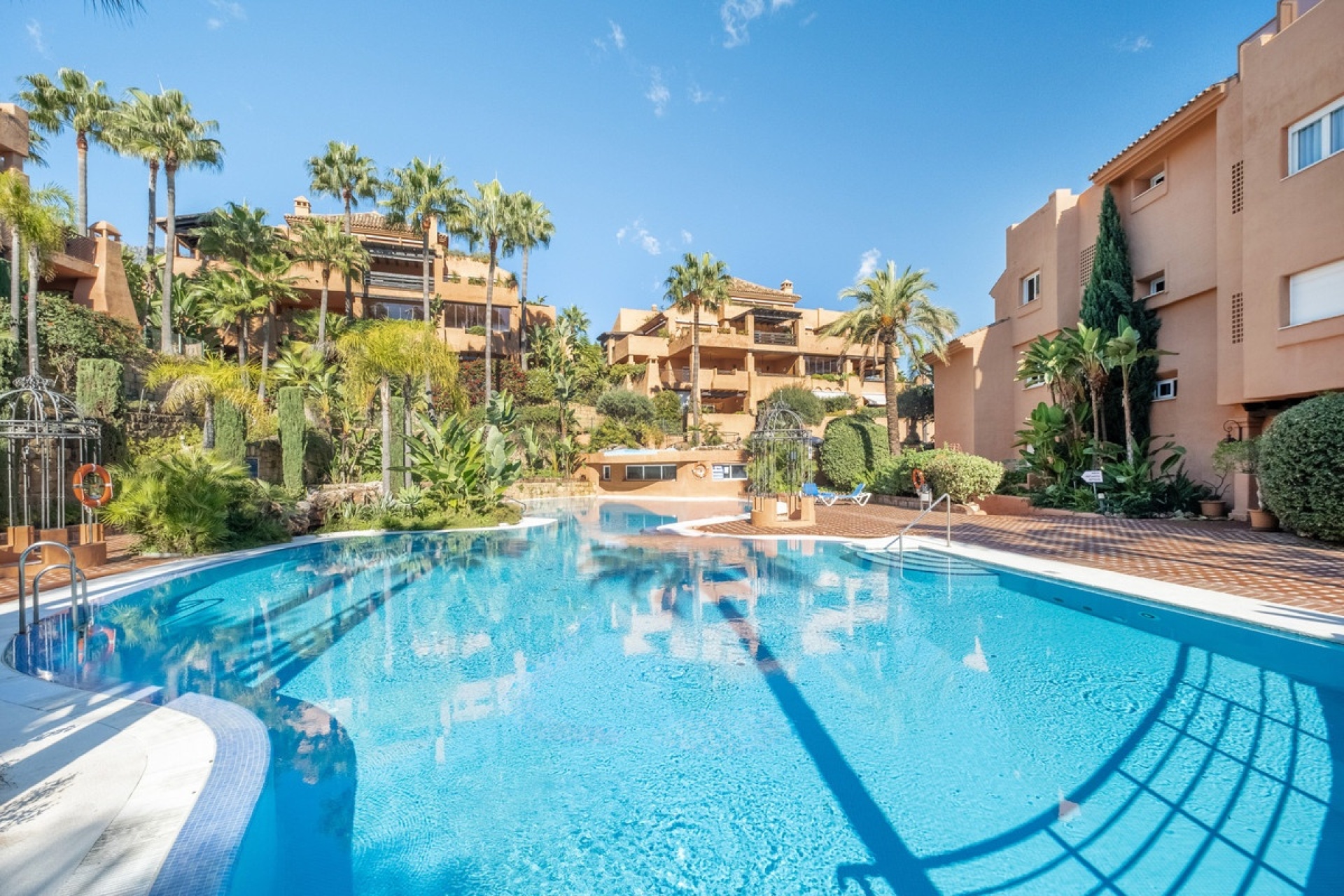 Resale - apartment - Marbella - The Golden Mile