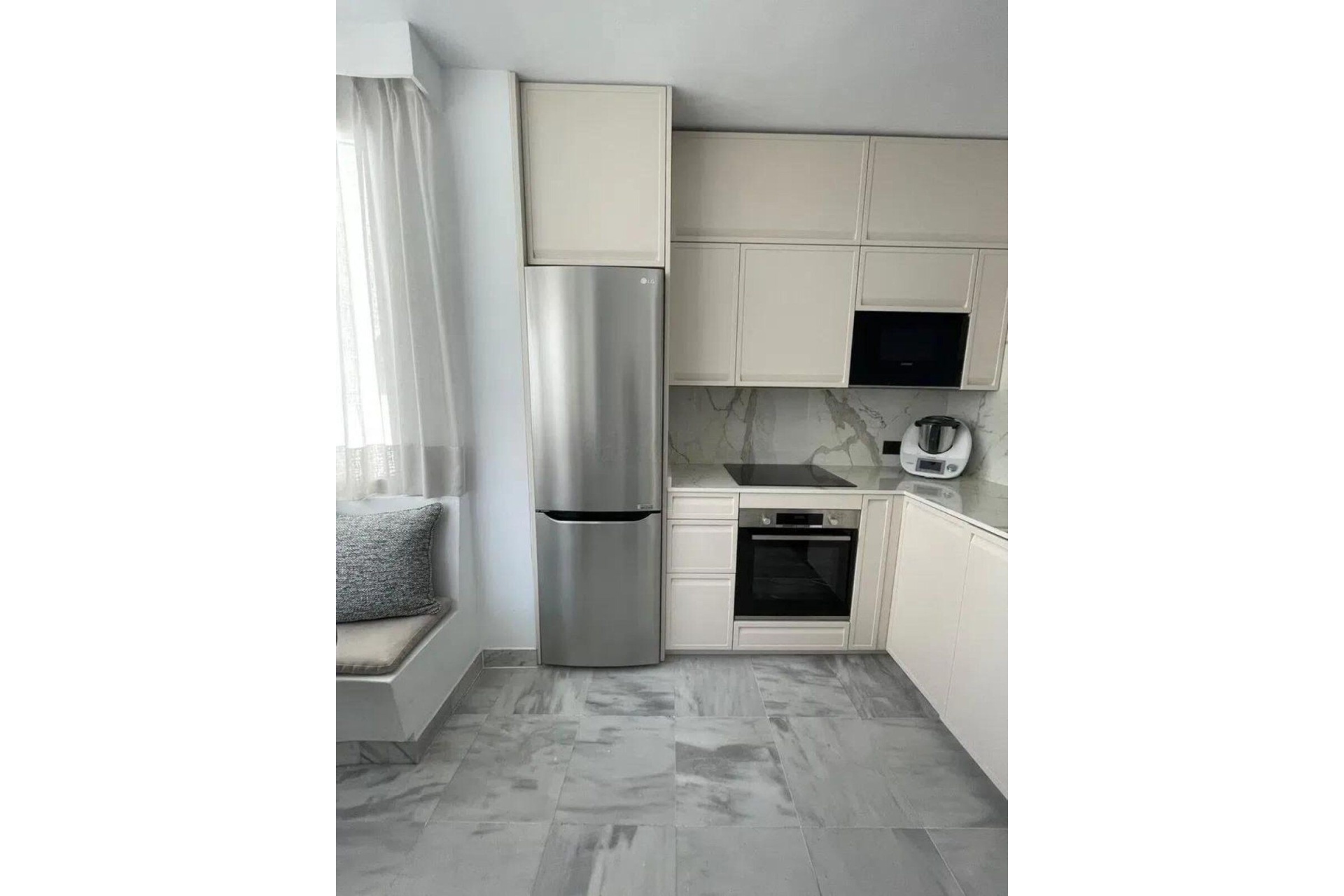 Resale - apartment - Marbella - The Golden Mile