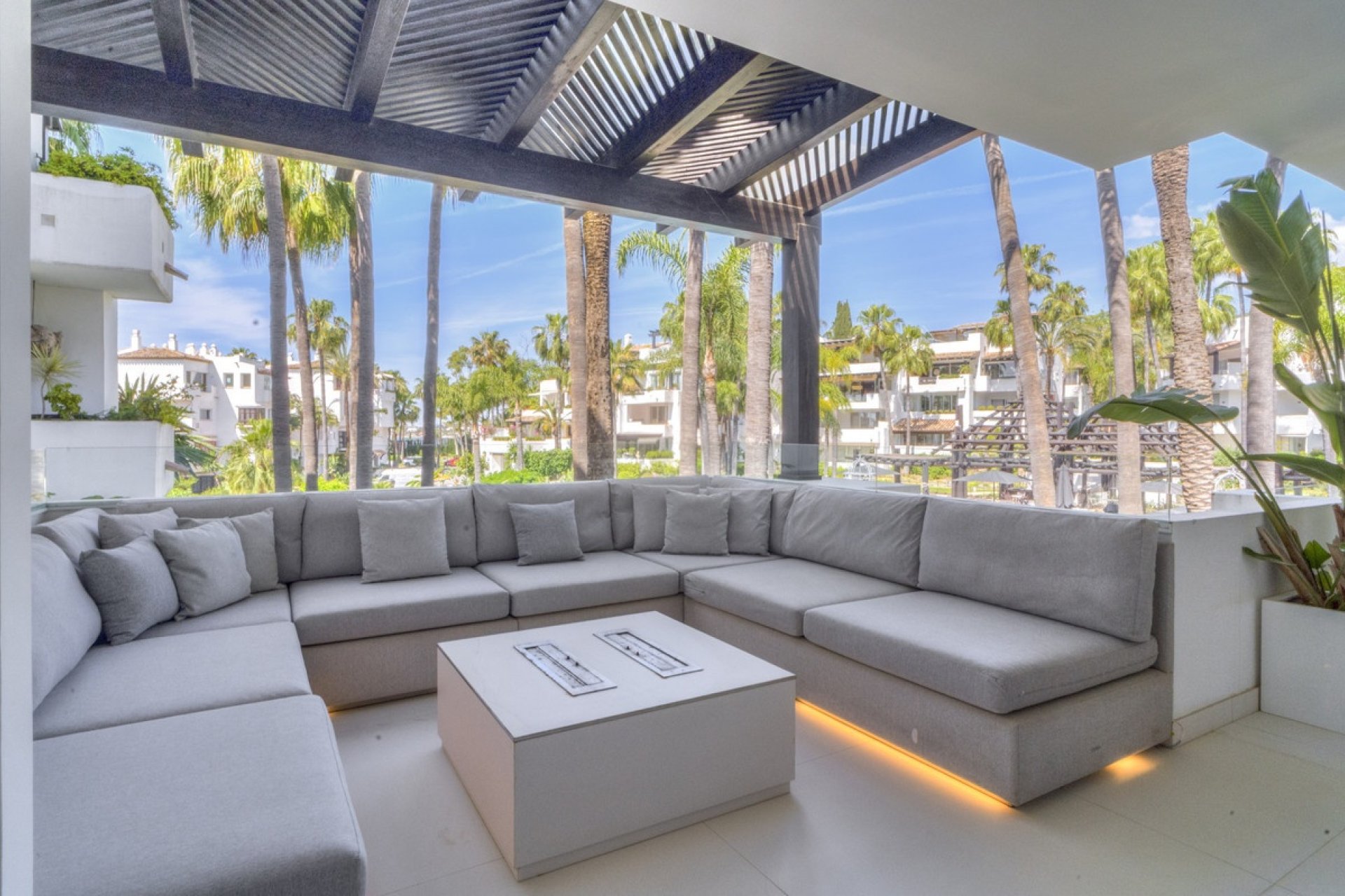 Resale - apartment - Marbella - The Golden Mile