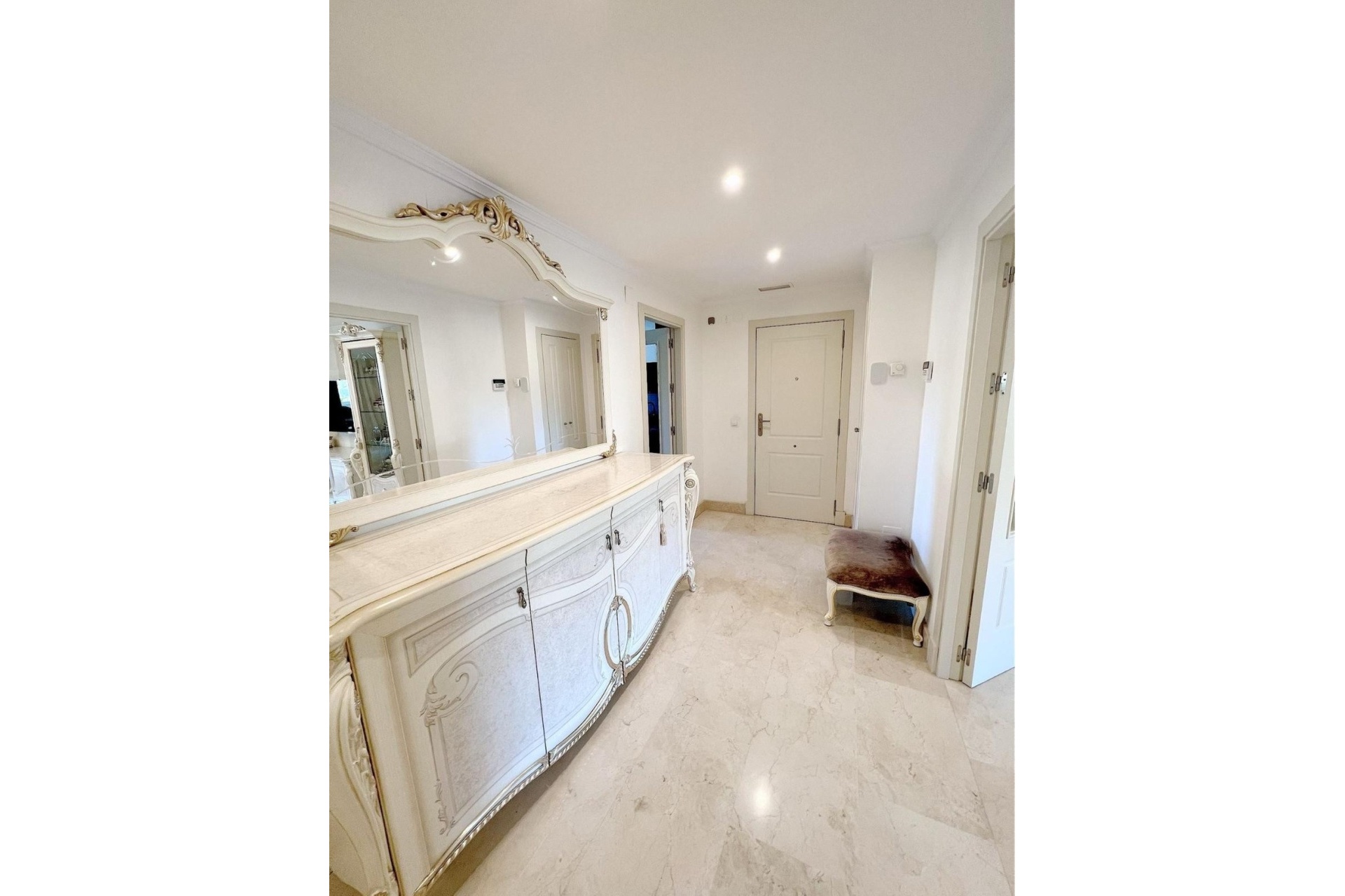 Resale - apartment - Marbella - The Golden Mile