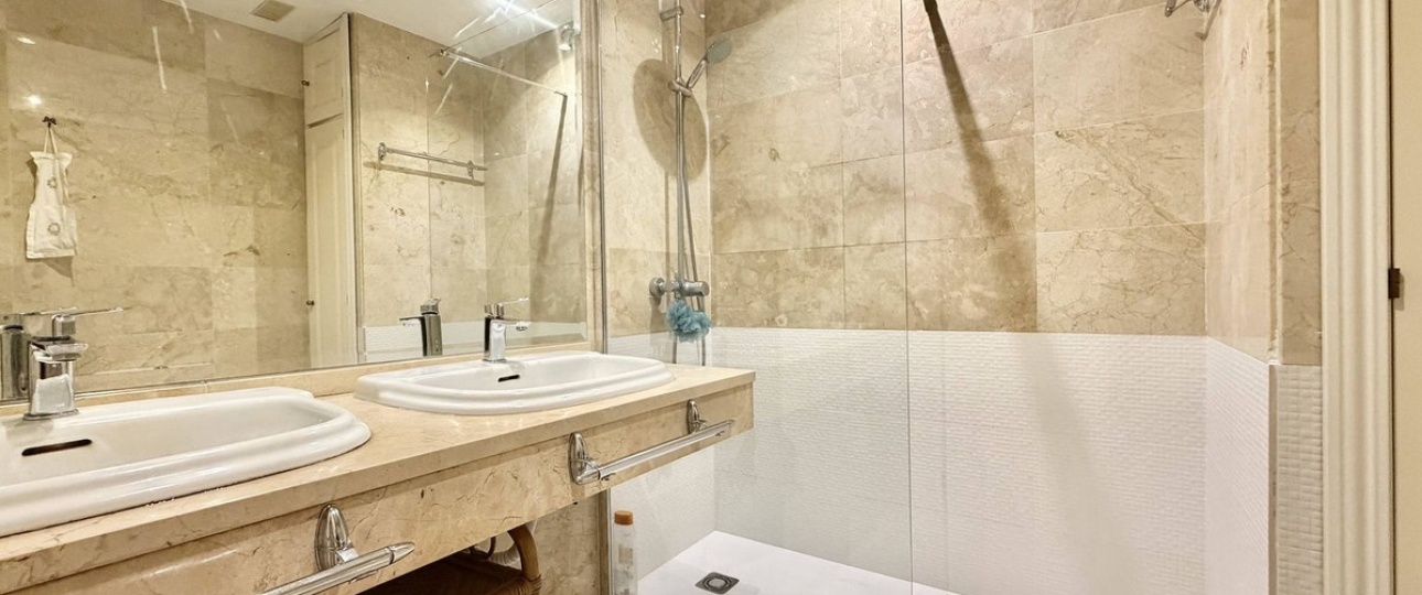 Resale - apartment - Marbella - The Golden Mile