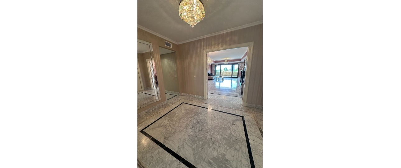 Resale - apartment - Marbella - The Golden Mile