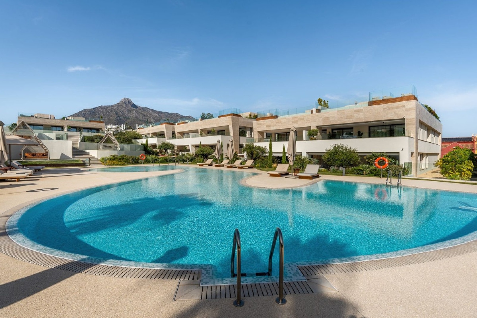 Resale - apartment - Marbella - The Golden Mile