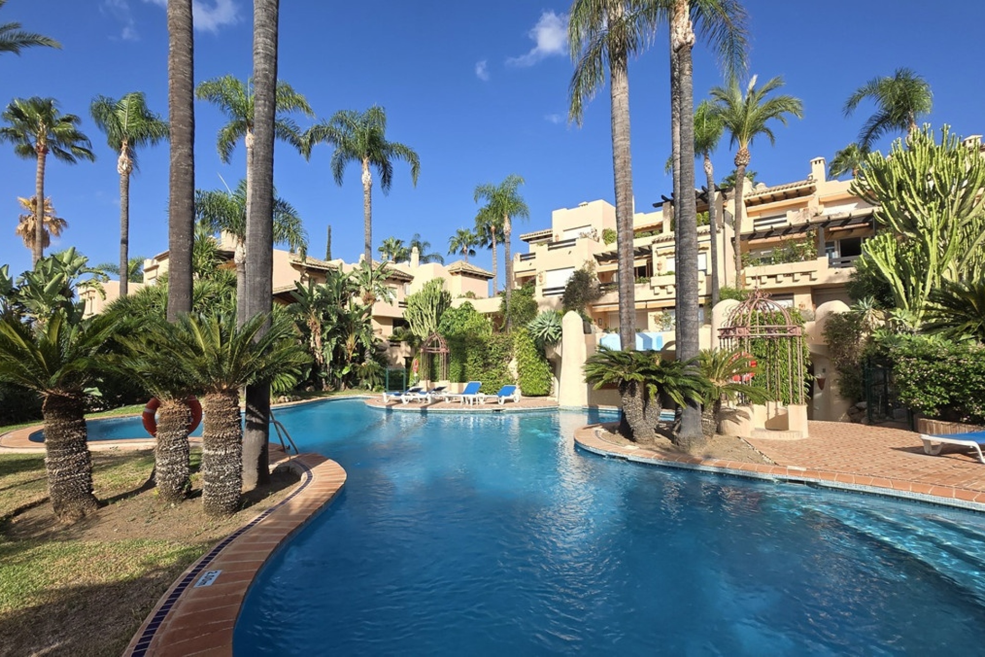 Resale - apartment - Marbella - The Golden Mile