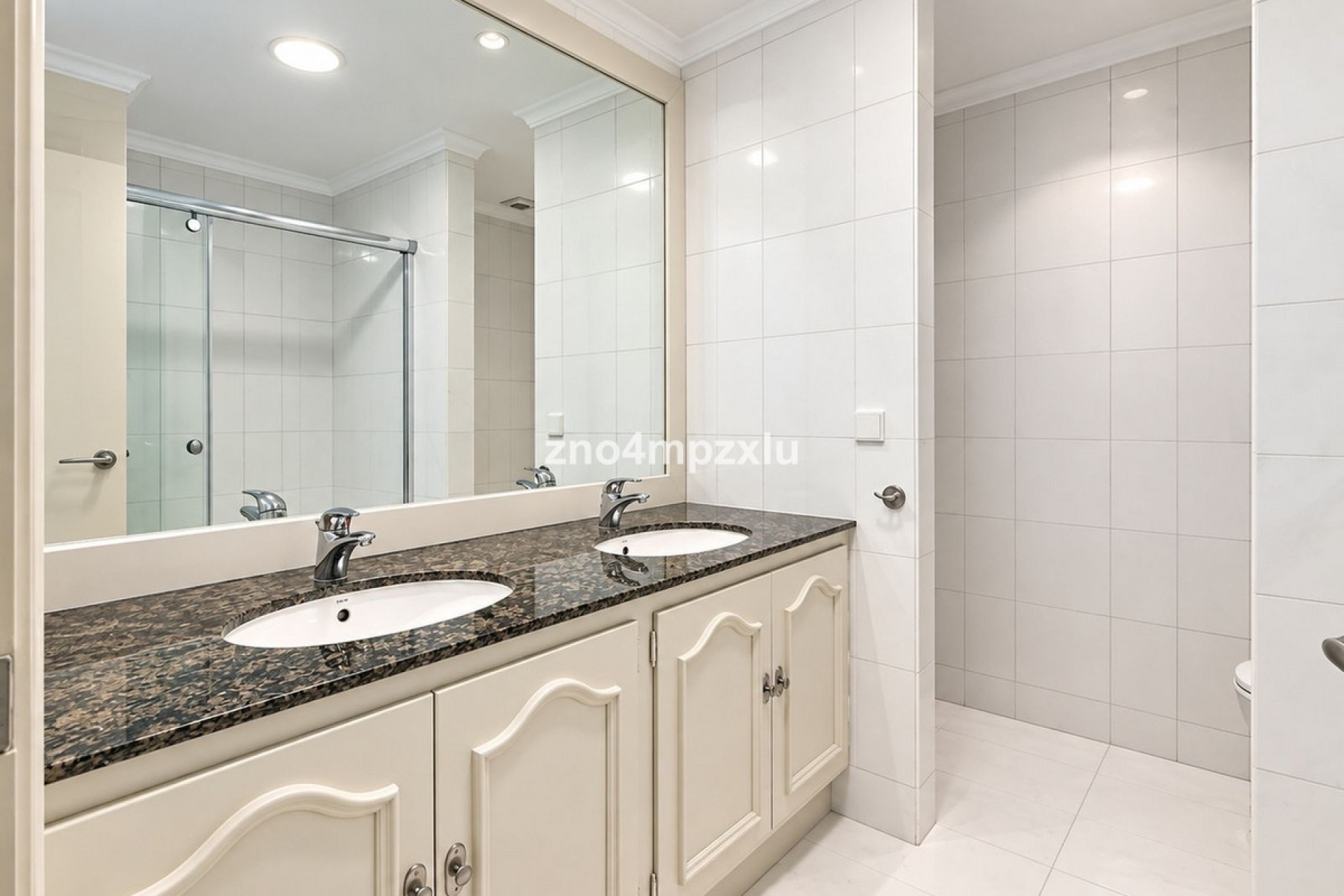 Resale - apartment - Marbella - The Golden Mile