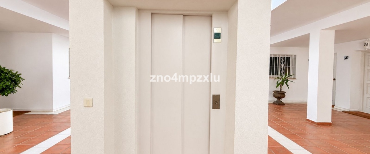 Resale - apartment - Marbella - The Golden Mile