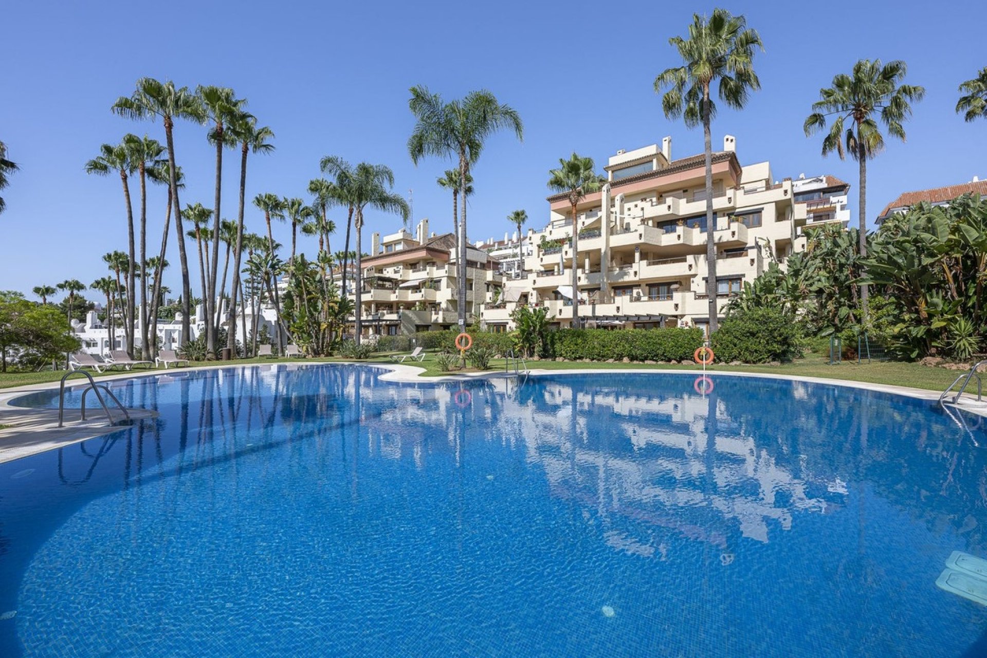 Resale - apartment - Marbella - The Golden Mile
