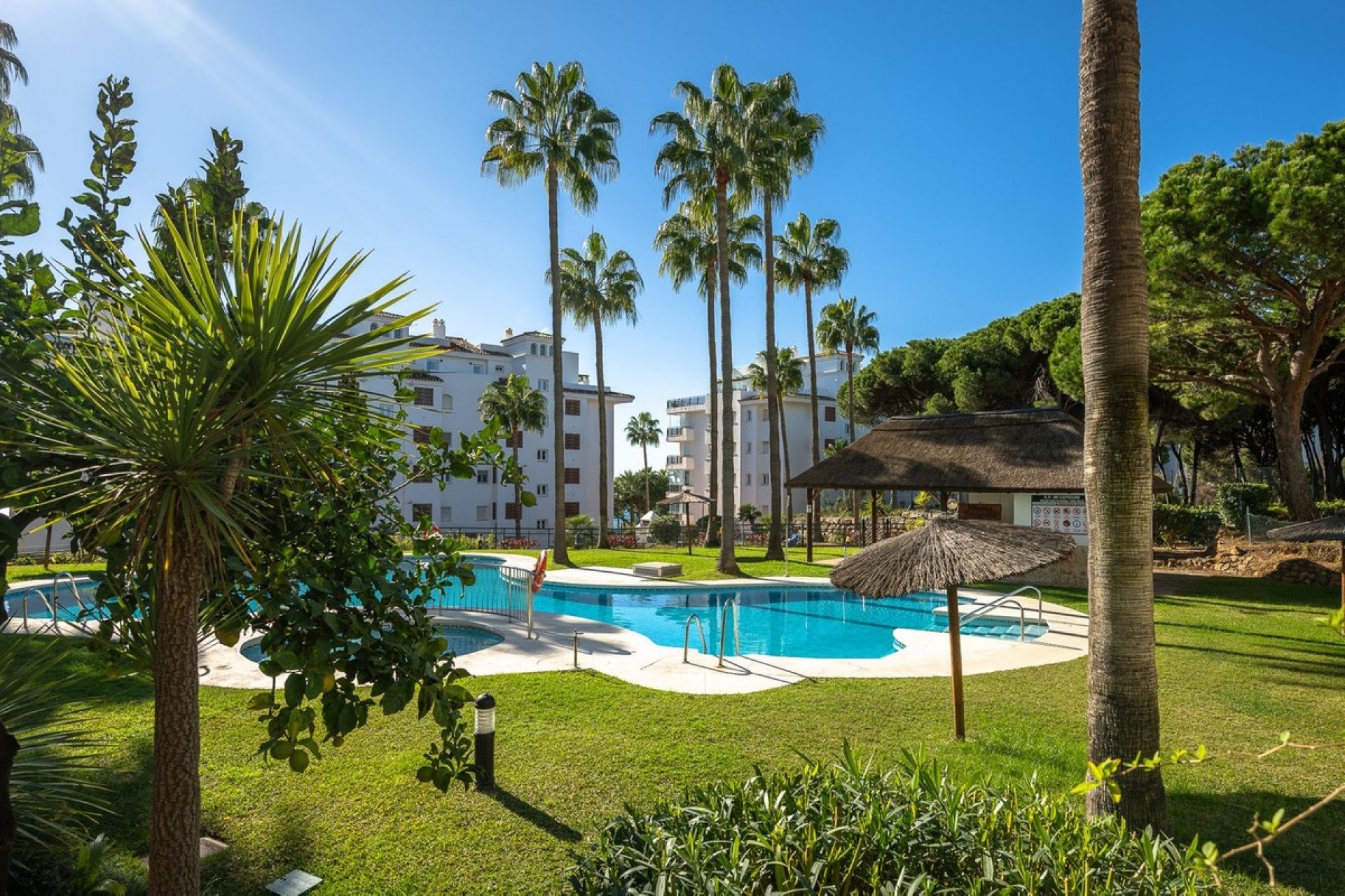 Resale - apartment - Mijas - Calahonda