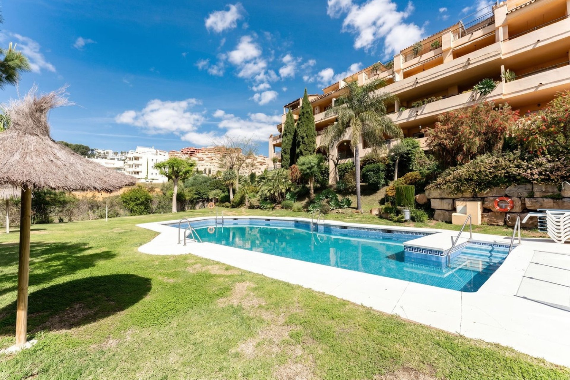 Resale - apartment - Mijas - Calahonda