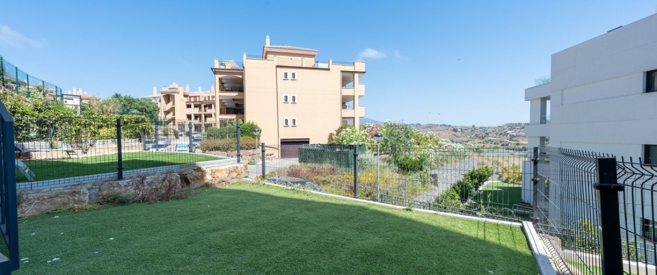 Resale - apartment - Mijas - Calanova Golf