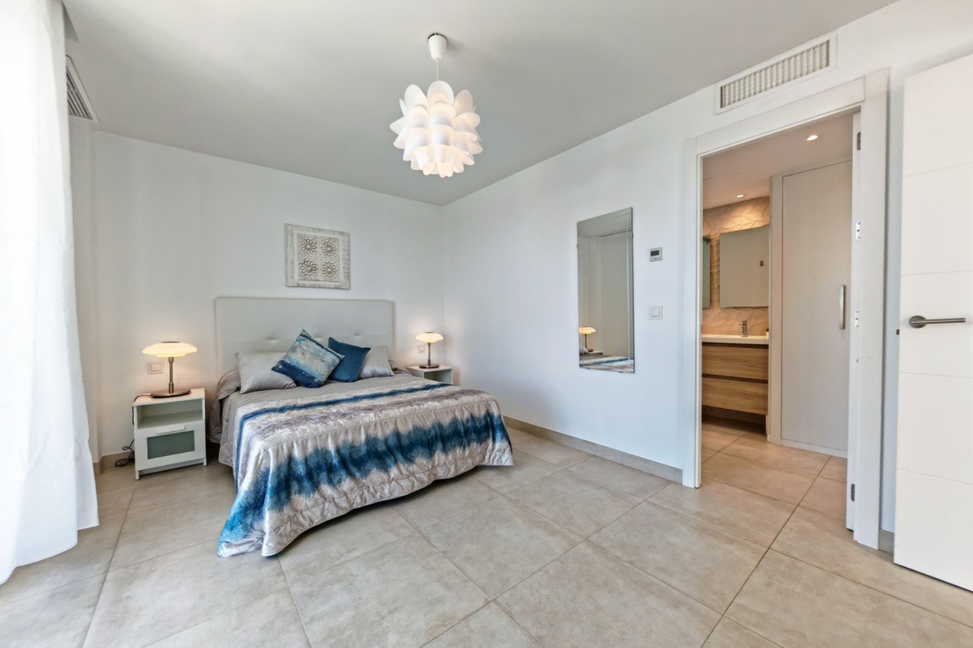 Resale - apartment - Mijas - La Cala de Mijas