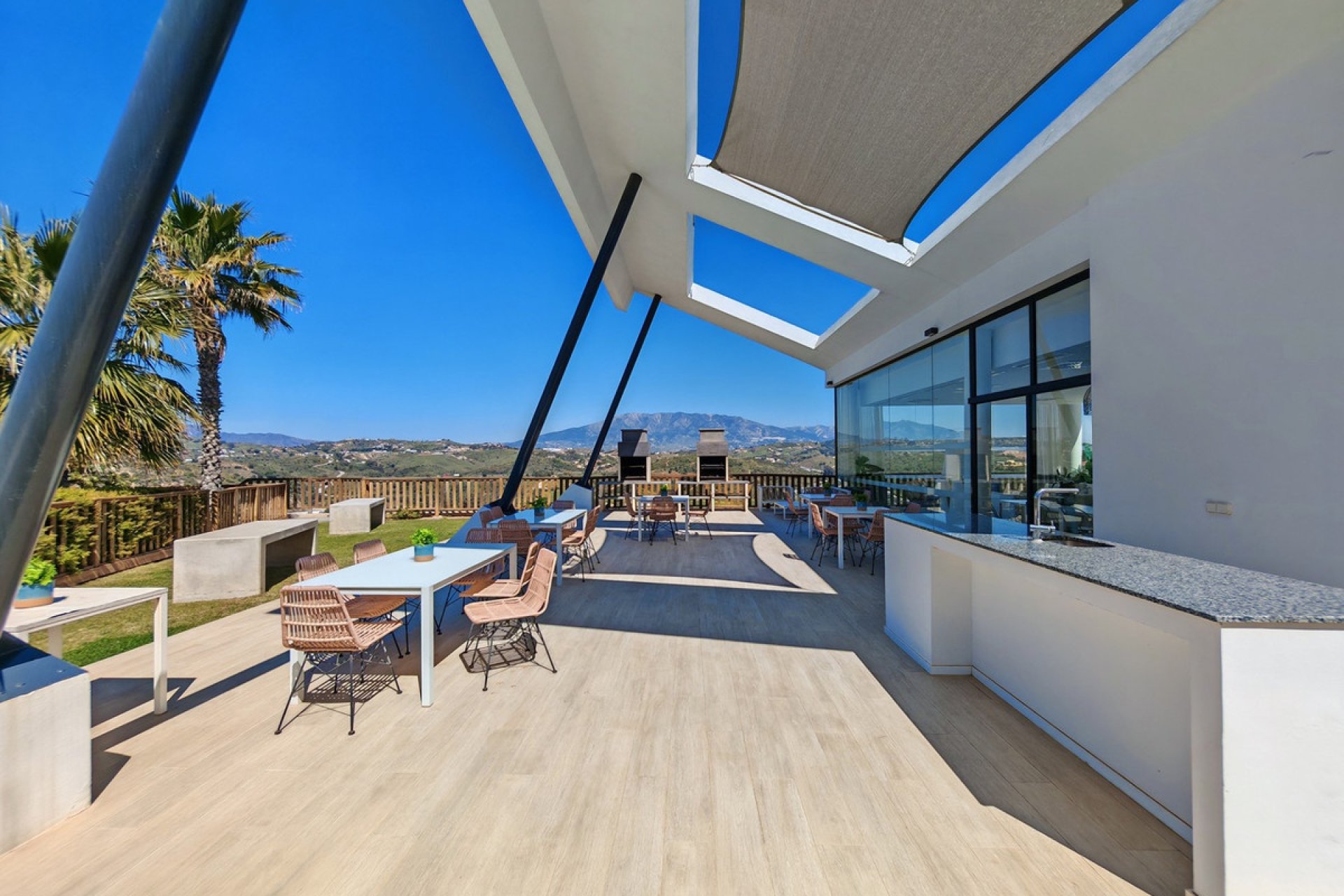 Resale - apartment - Mijas - La Cala de Mijas