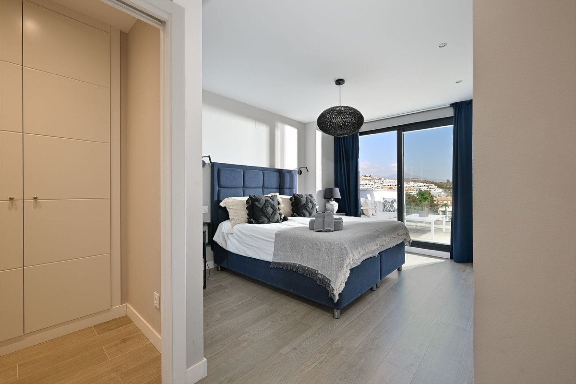 Resale - apartment - Mijas - La Cala de Mijas