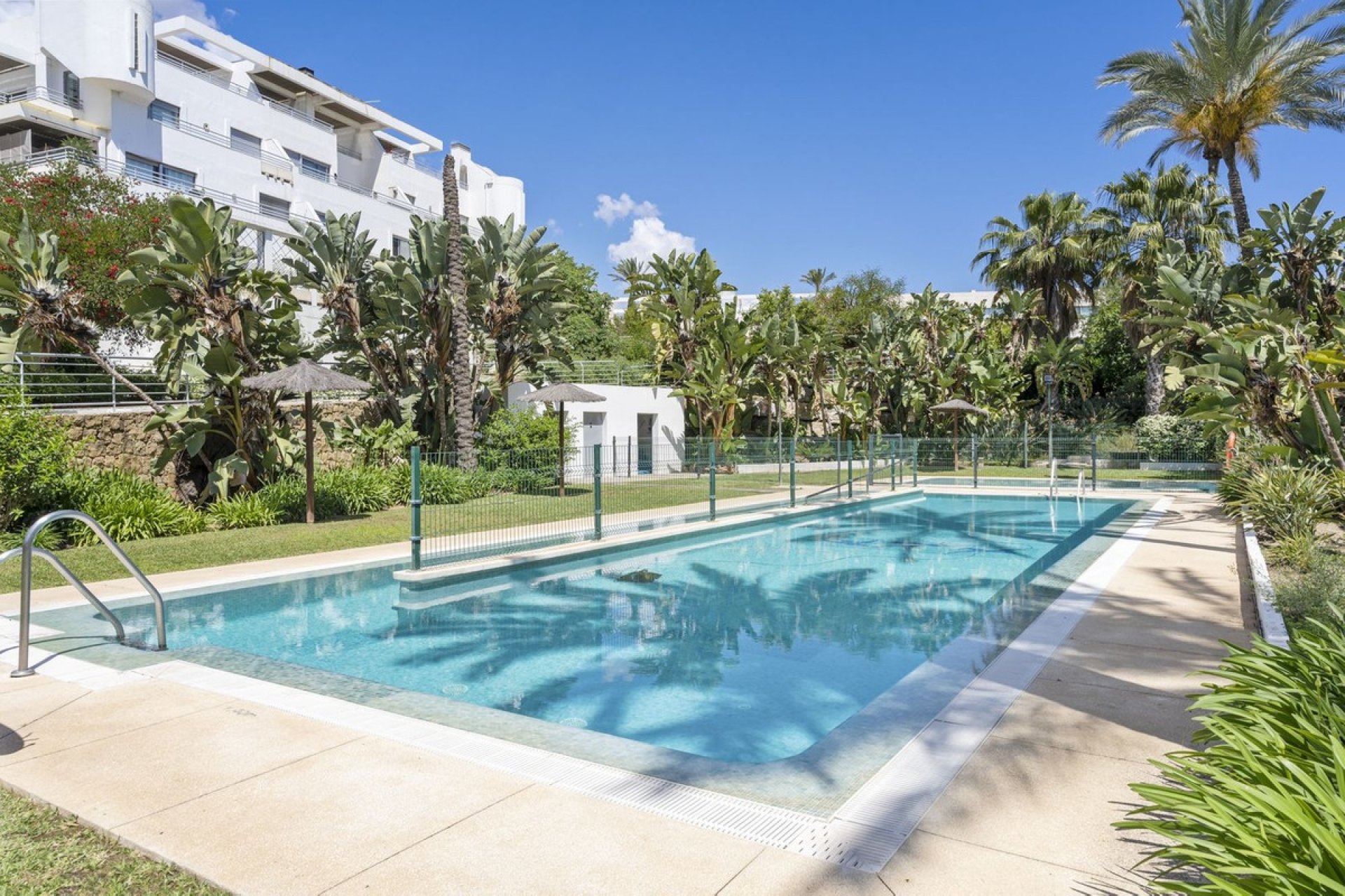 Resale - apartment - Mijas - La Cala de Mijas