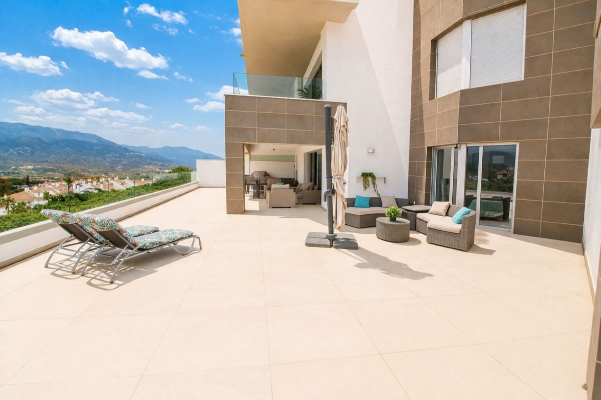 Resale - apartment - Mijas - La Cala Golf