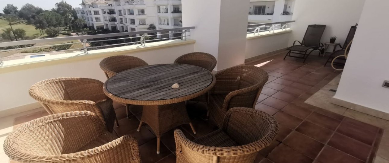 Resale - apartment - Mijas - La Cala Golf