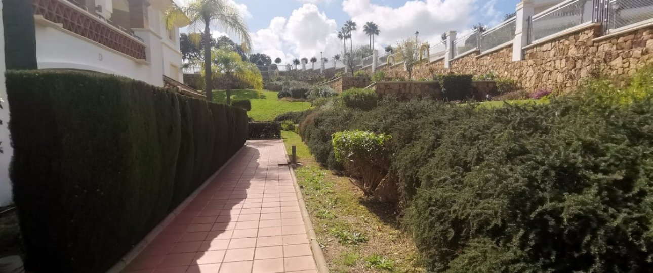 Resale - apartment - Mijas - La Cala Golf