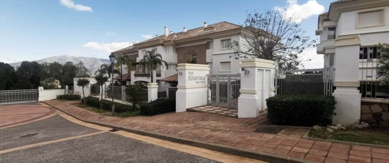 Resale - apartment - Mijas - La Cala Golf