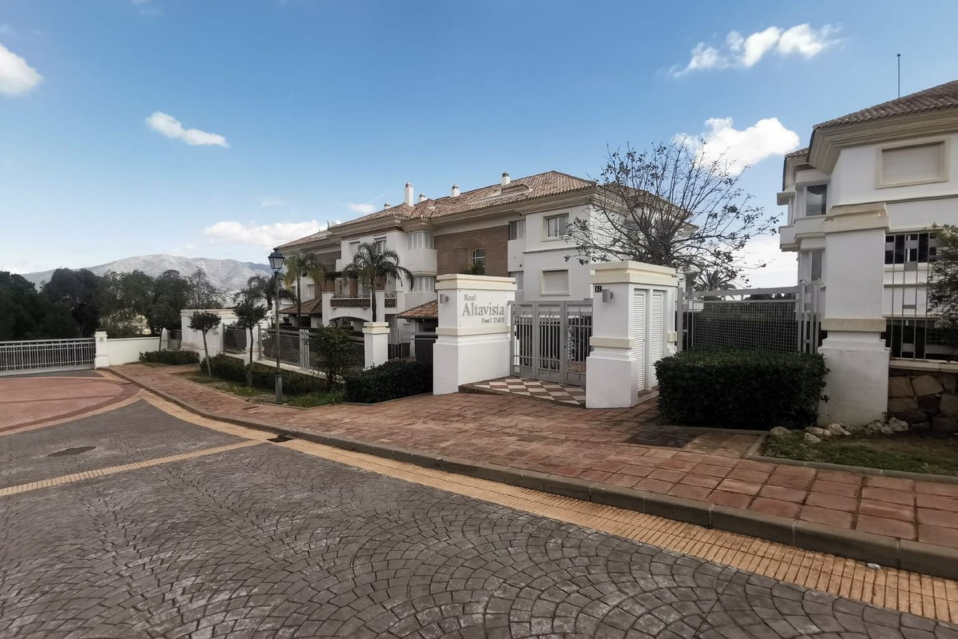 Resale - apartment - Mijas - La Cala Golf