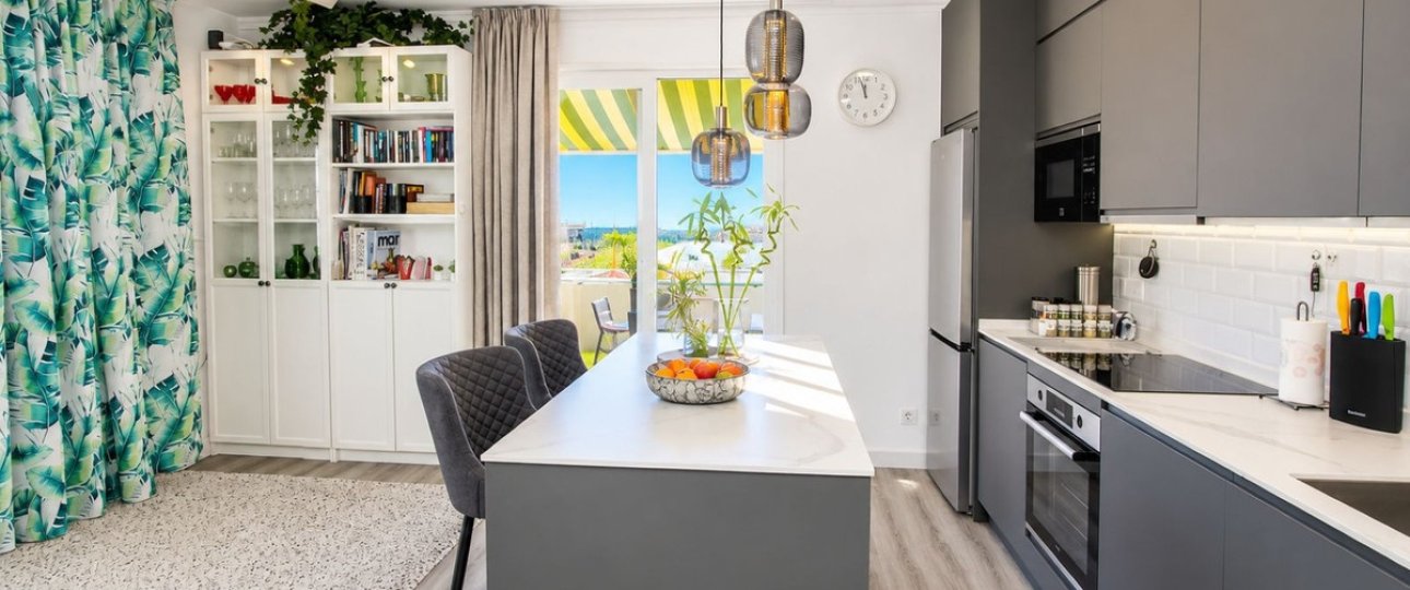 Resale - apartment - Mijas - La Cala