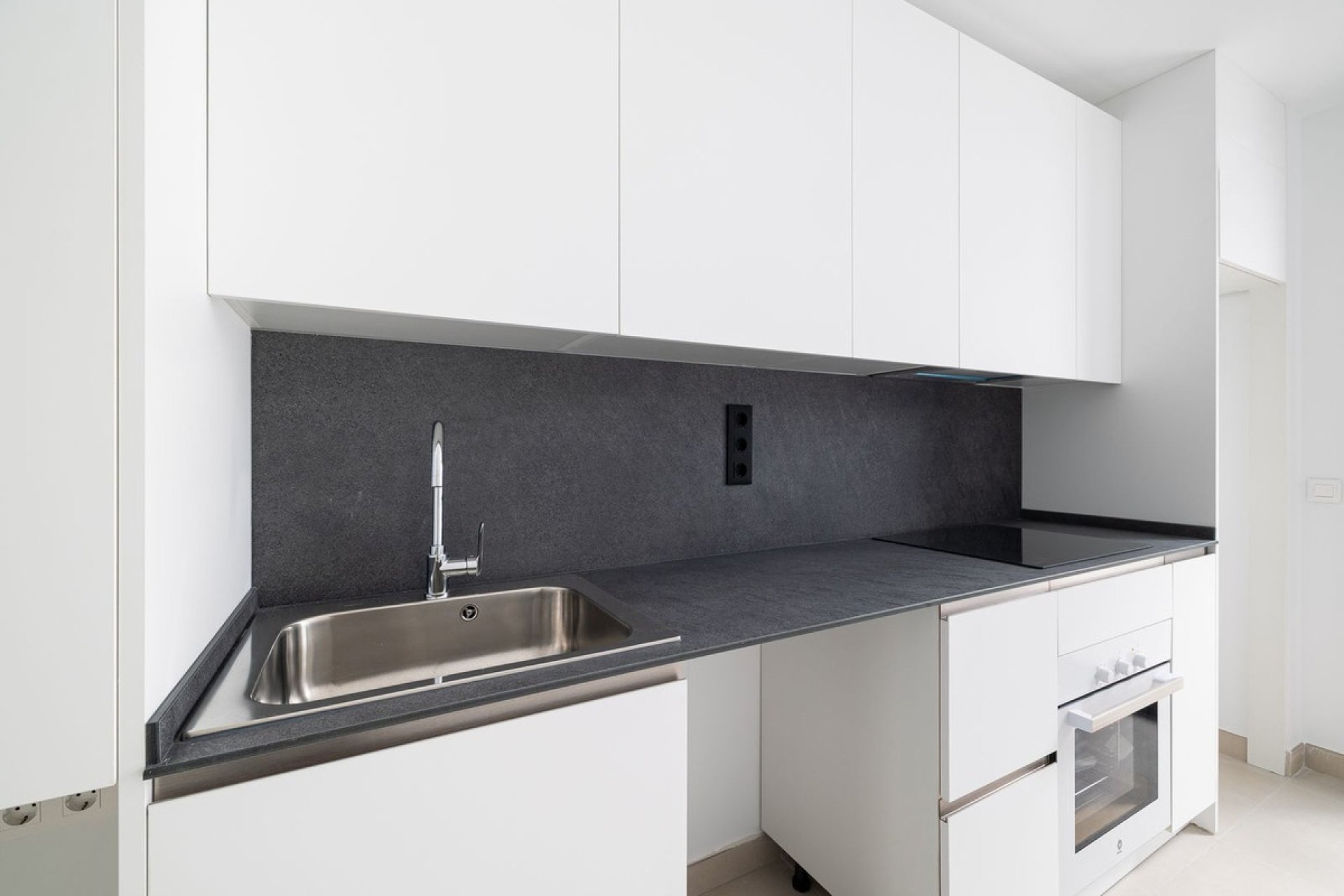 Resale - apartment - Mijas - Las Lagunas