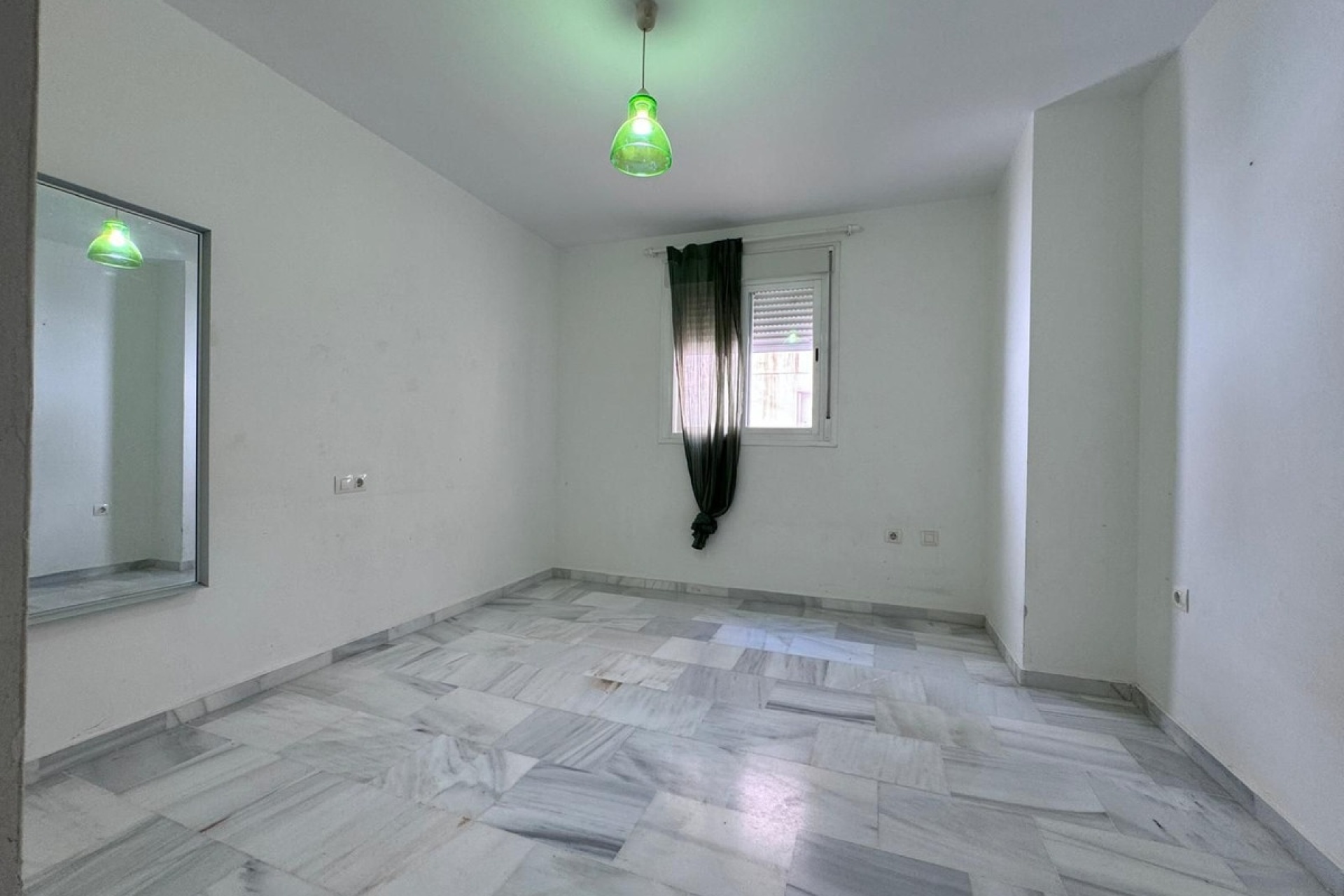 Resale - apartment - Mijas - Las Lagunas