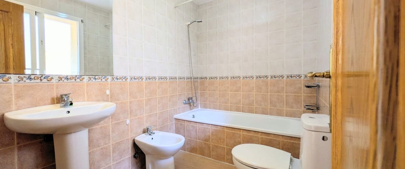 Resale - apartment - Mijas - Las Lagunas