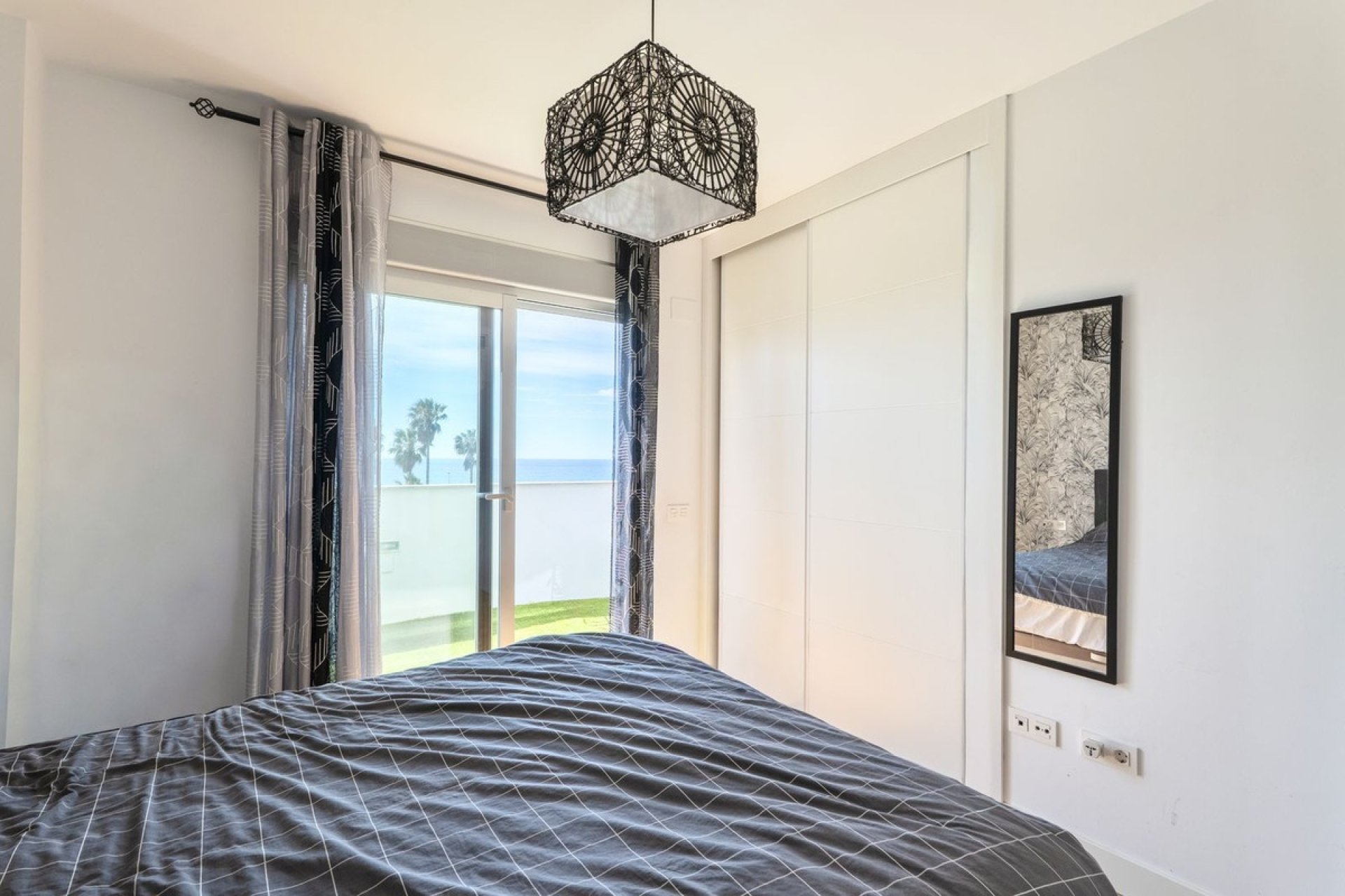 Resale - apartment - Mijas - Mijas Costa