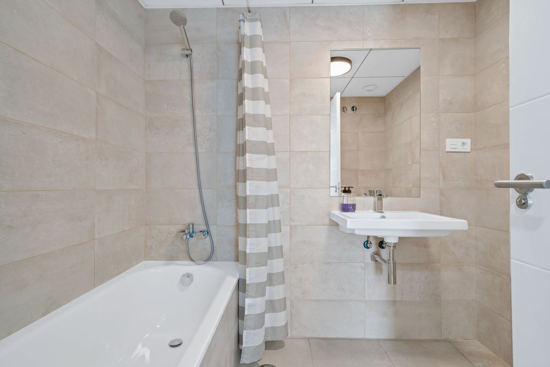 Resale - apartment - Mijas - Mijas Costa