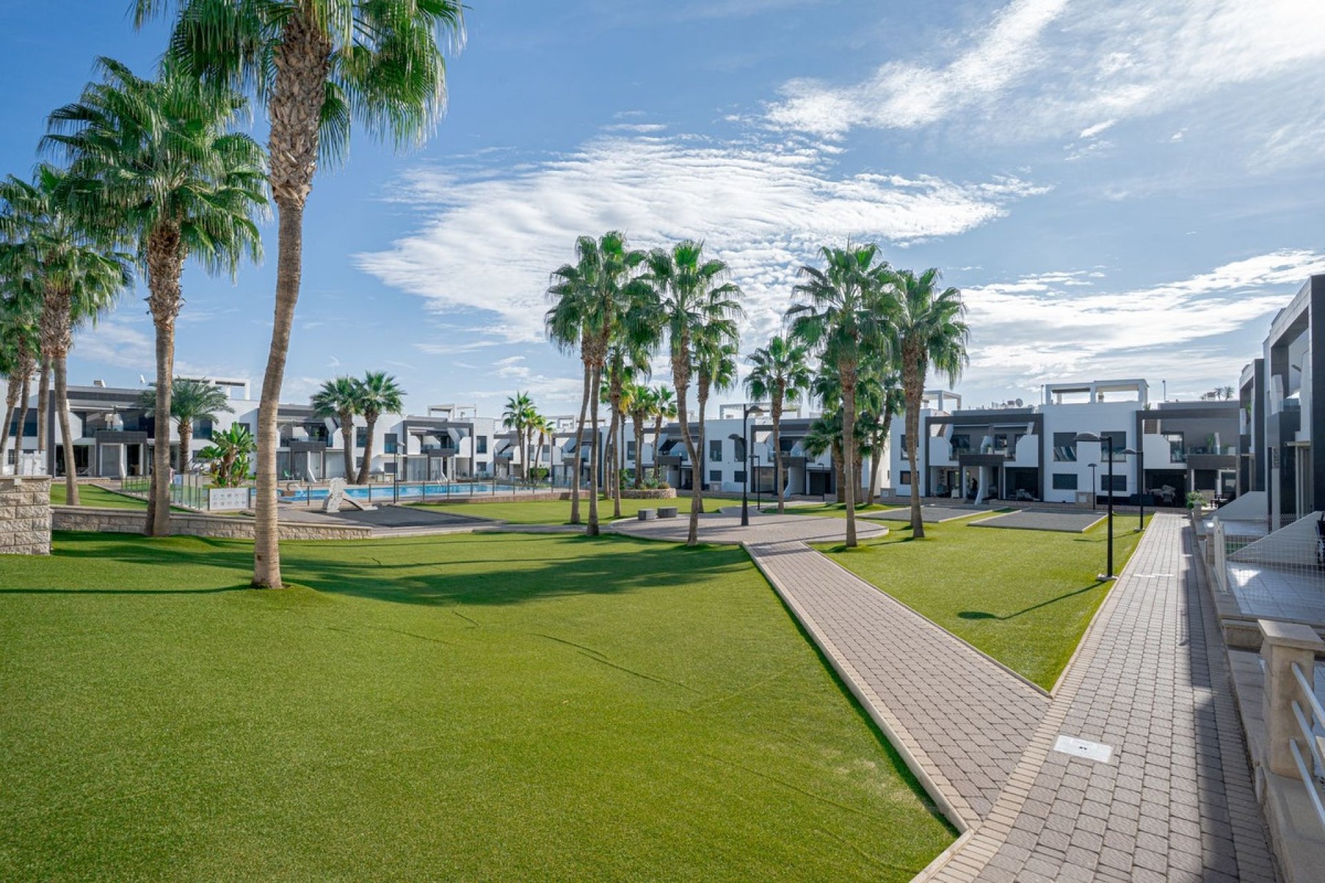 Resale - apartment - Orihuela - La Zenia
