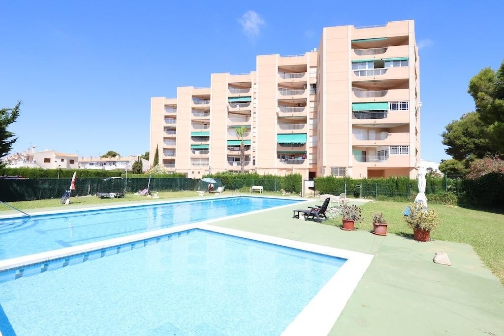 Resale - apartment - Orihuela - La Zenia