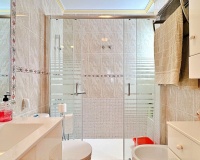 Resale - apartment - Orihuela - La Zenia