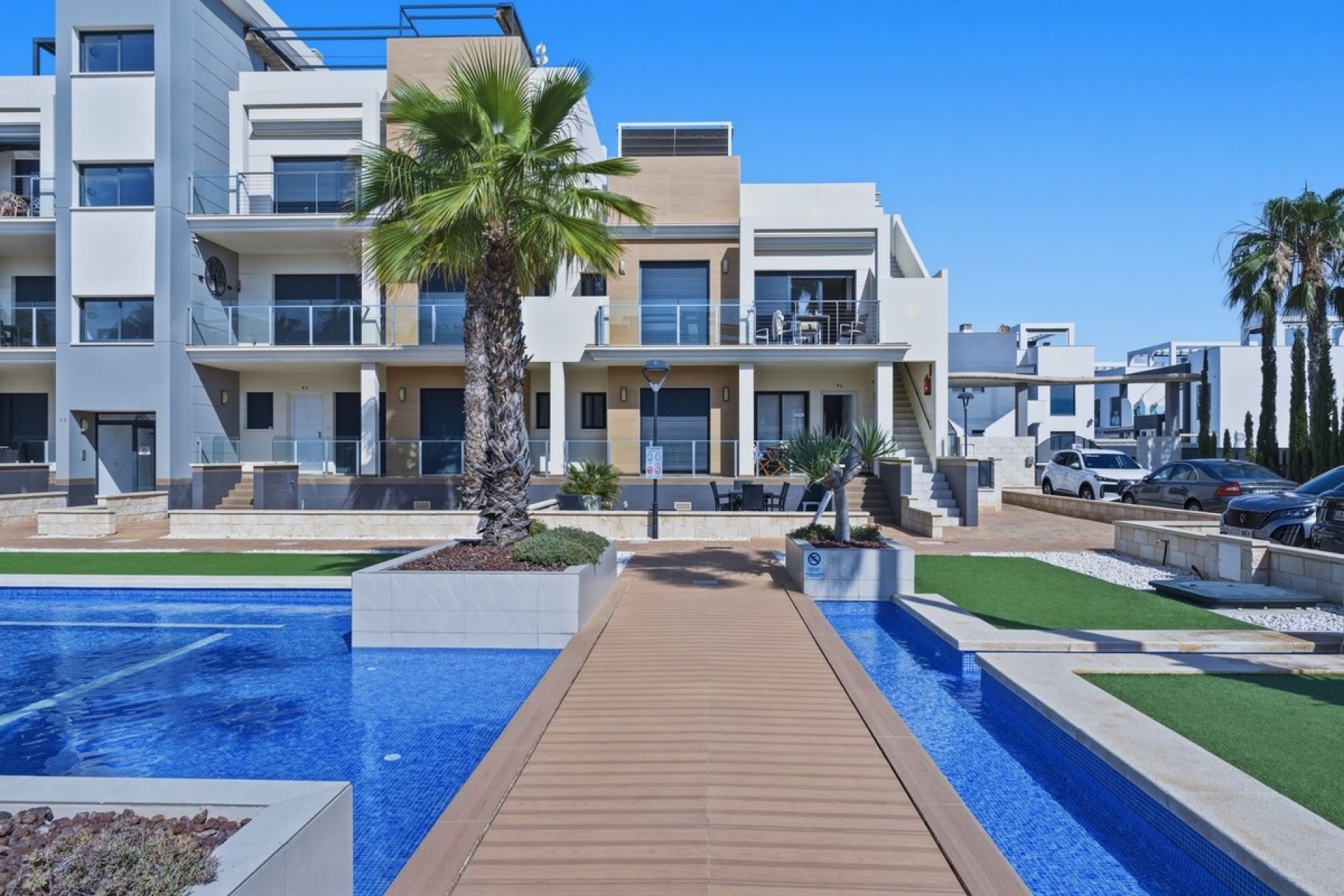 Resale - apartment - Orihuela - La Zenia