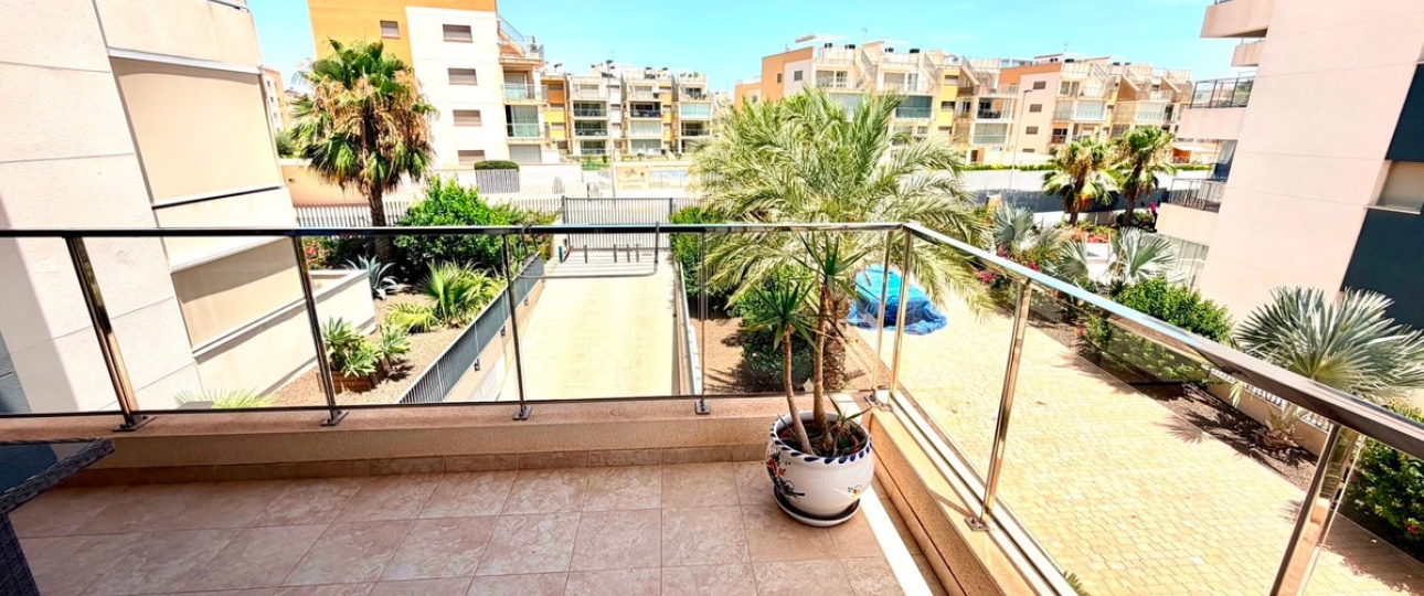 Resale - apartment - Orihuela - La Zenia