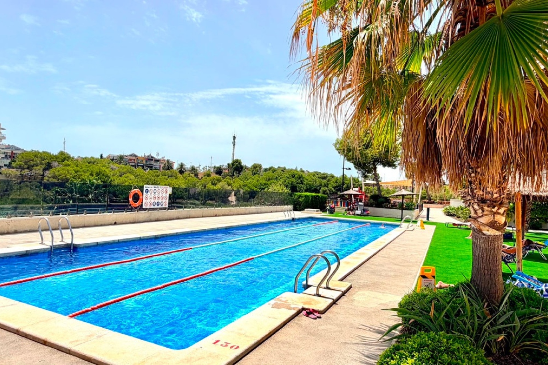 Resale - apartment - Orihuela - La Zenia