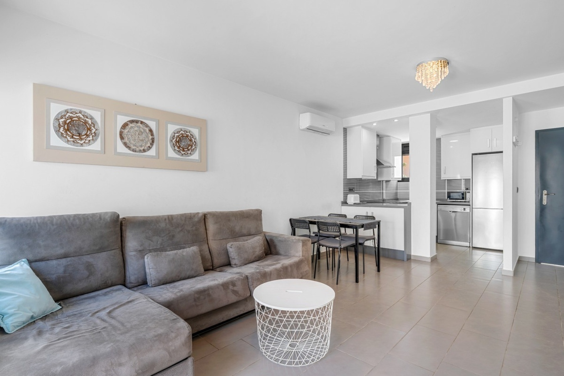 Resale - apartment - Orihuela - La Zenia