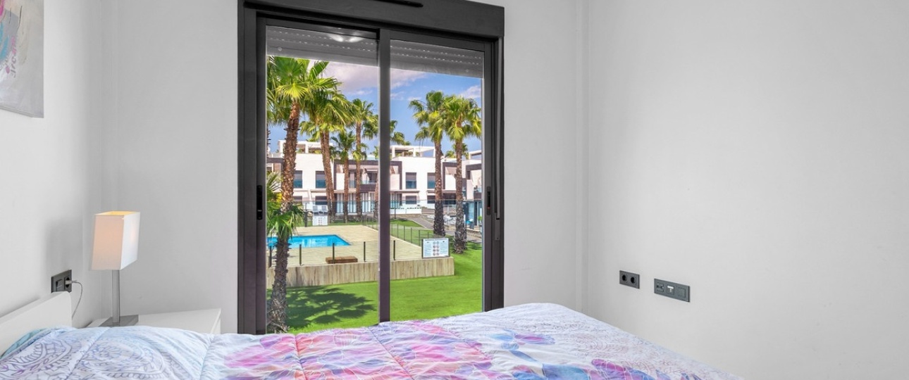 Resale - apartment - Orihuela - La Zenia
