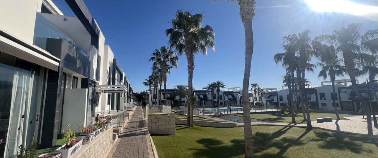 Resale - apartment - Orihuela - La Zenia