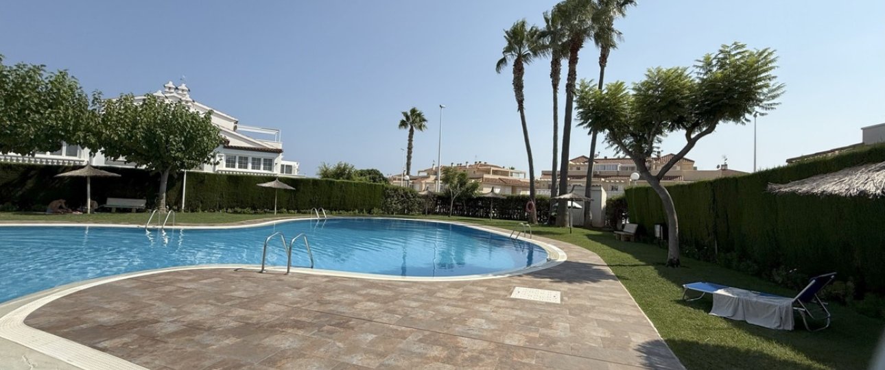 Resale - apartment - Orihuela - La Zenia