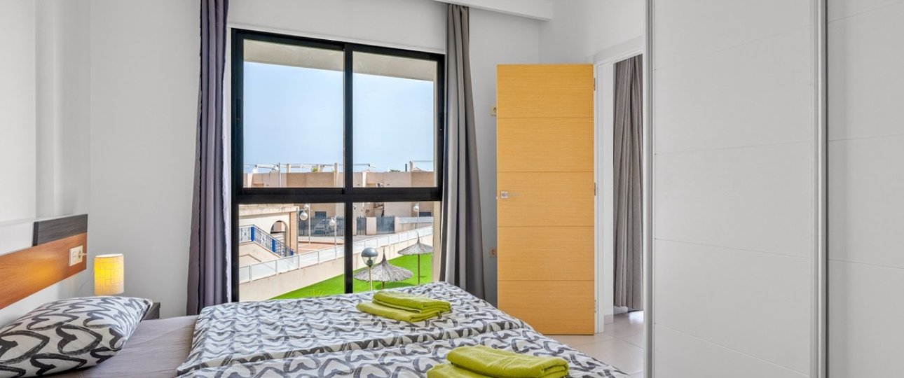 Resale - apartment - Orihuela - La Zenia